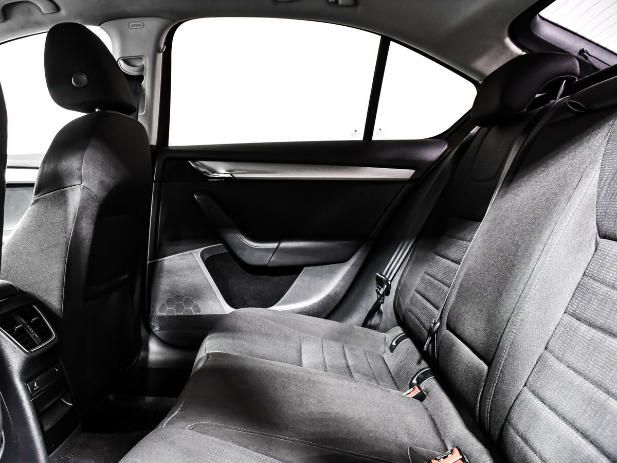 Купить Skoda Octavia III (A7), 2014, 217 690 км, фото №10