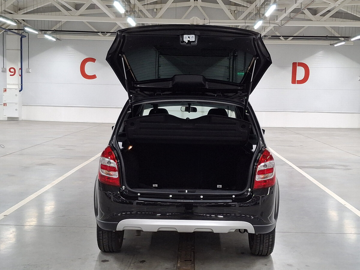 Купить Lada (ВАЗ) Granta Cross I Рестайлинг, 2023, 712 км, фото №10