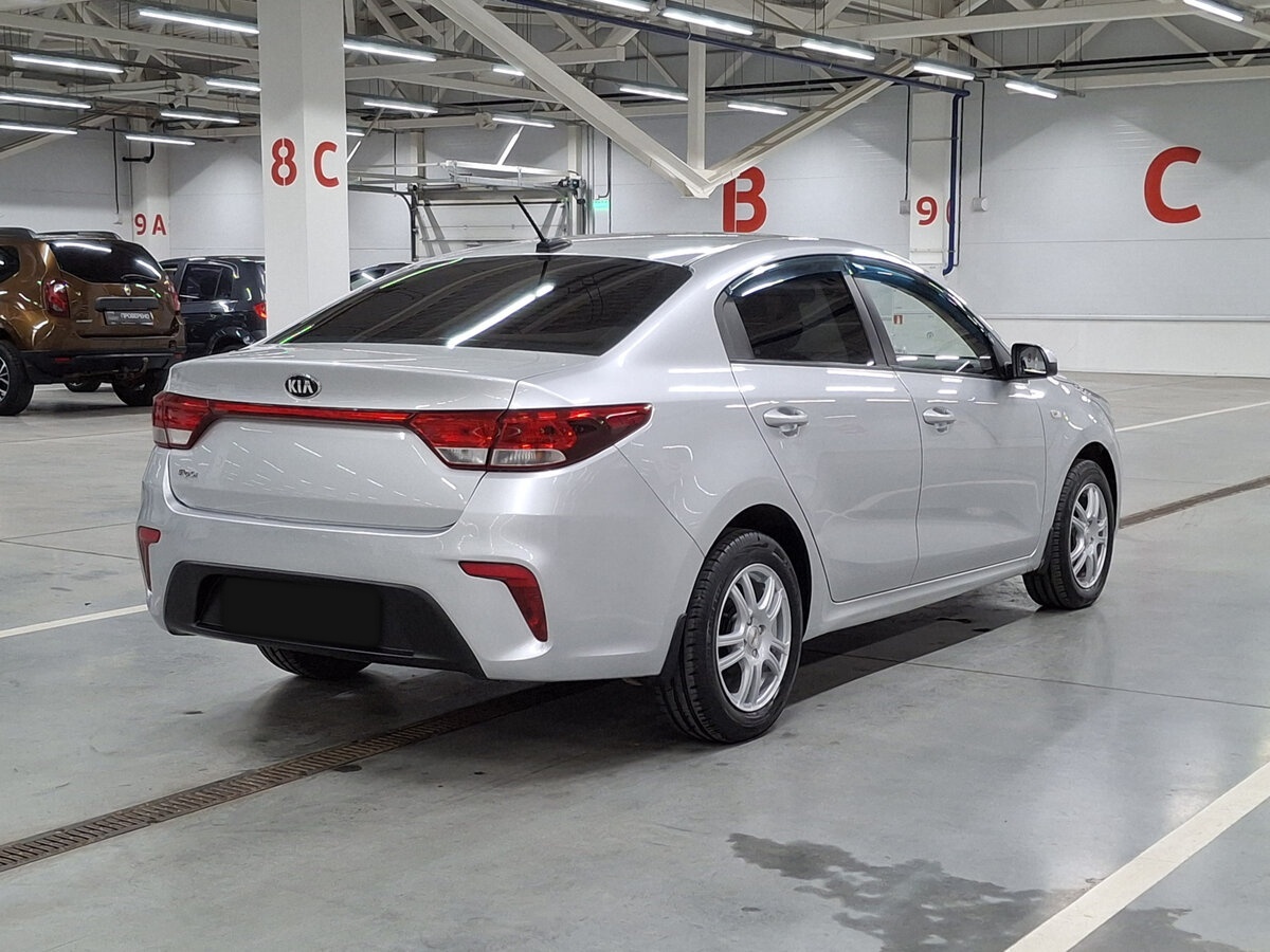 Купить Kia Rio IV, 2017, 180 535 км, фото №5