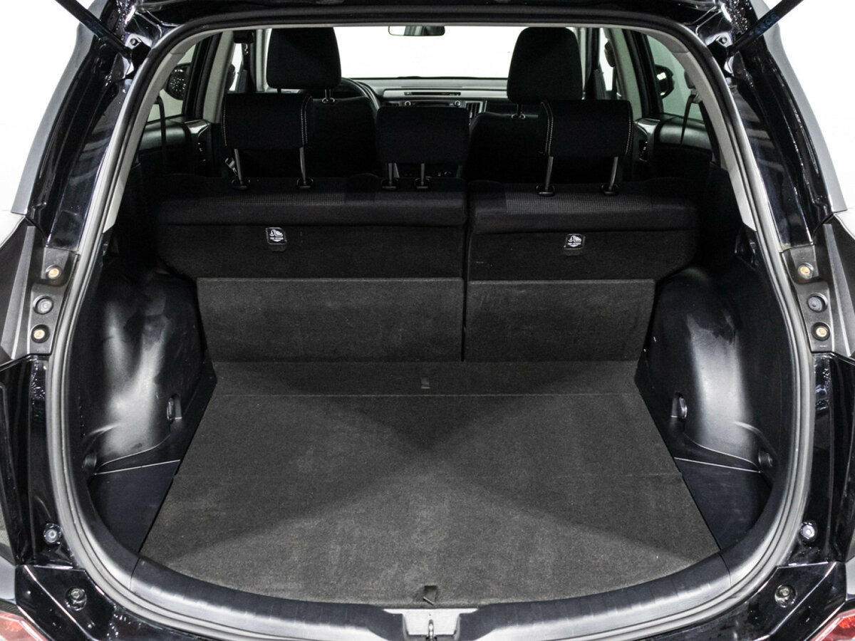 Купить Toyota RAV4 IV (XA40) Рестайлинг, 2017, 110 130 км, фото №17